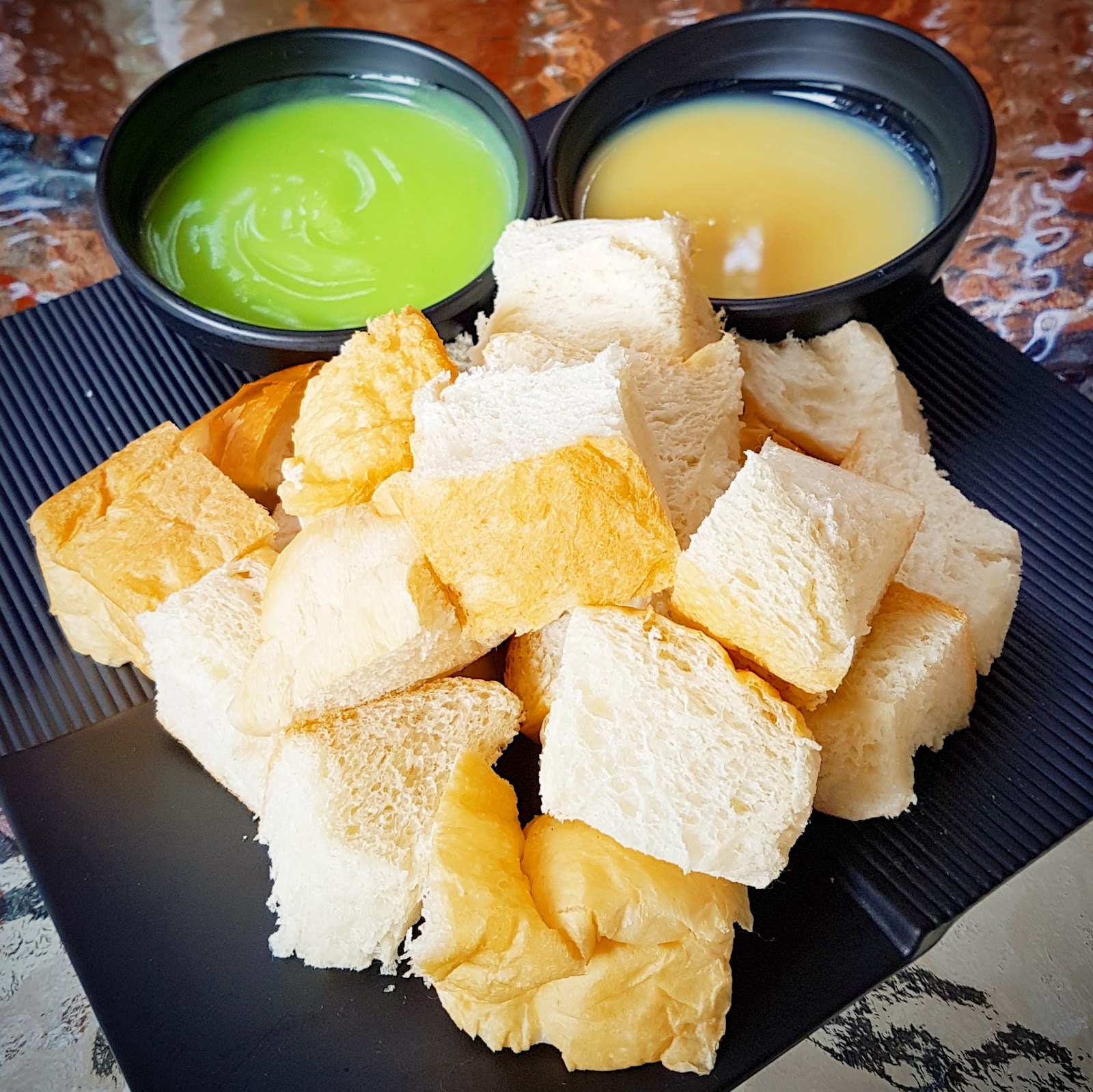 Dek-Kai-Nam by Purin Doi Chaang สาขาโพธิสาร