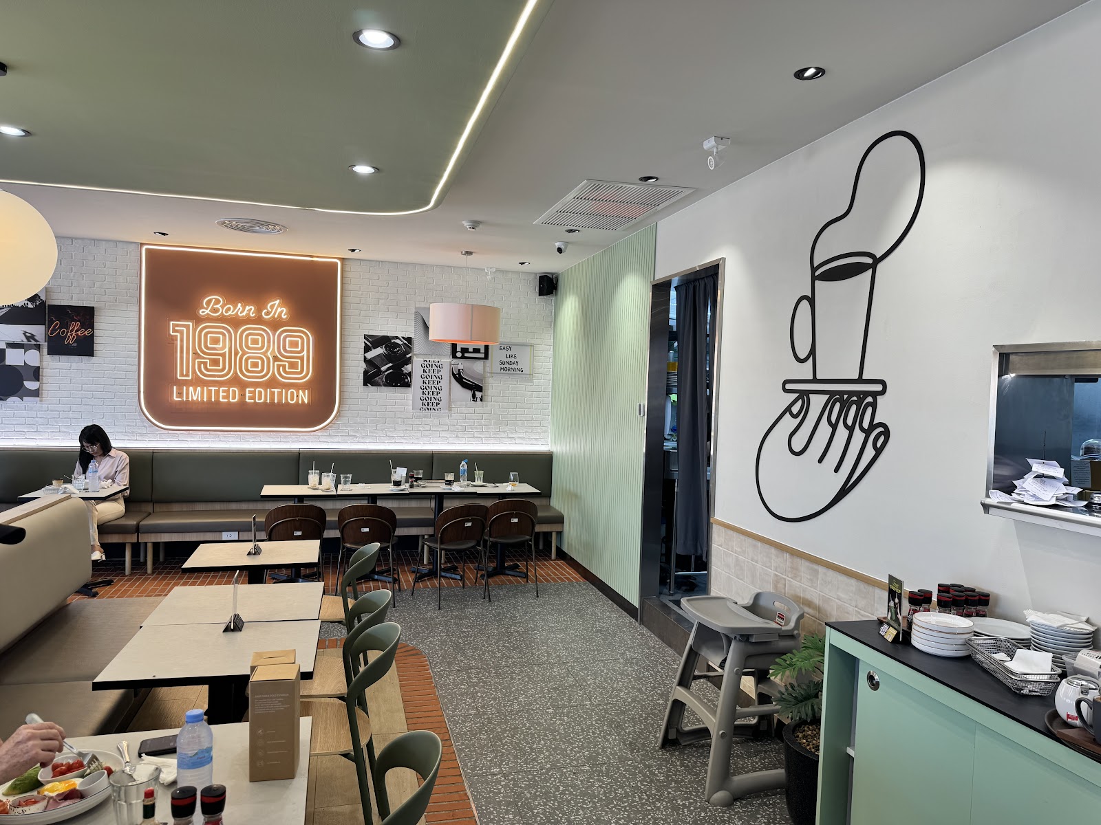 THE COFFEE CLUB - Tops Khao Phra Tamnak photo